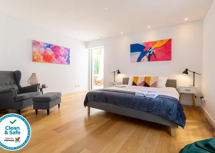 Industrial Lisbon Apartment (Adults Only)
